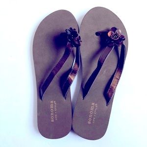 NEW Sonoma Sandals Flip Flops Small Women’s NWOT